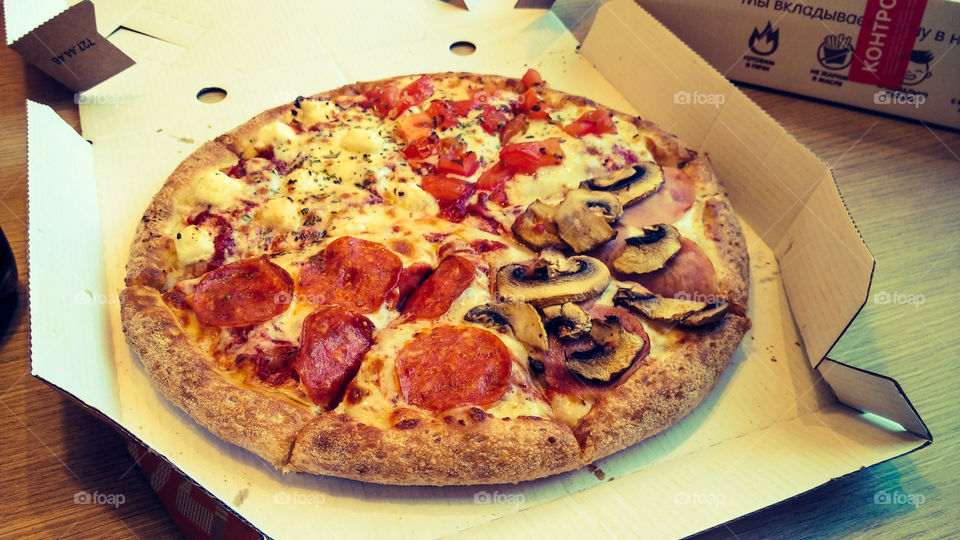 Mmmmmm... Pizza