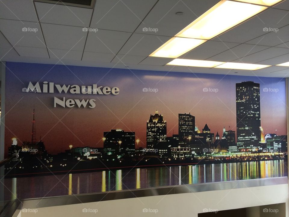 Milwaukee News Sign