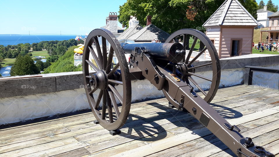 Cannon in mackinaw fort