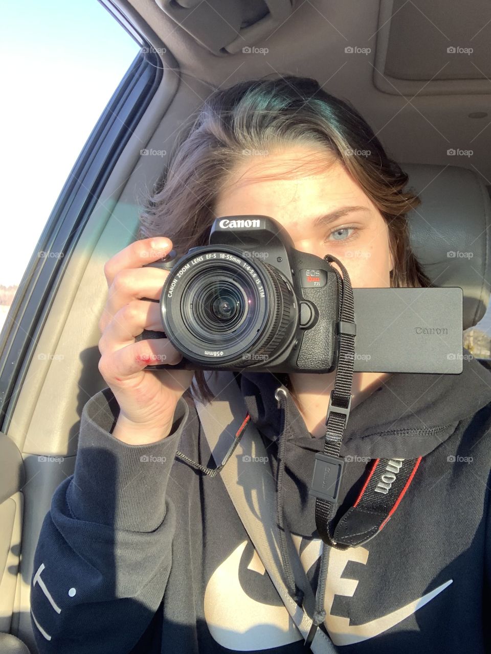 Hello from the photographer! Selfie time 📸