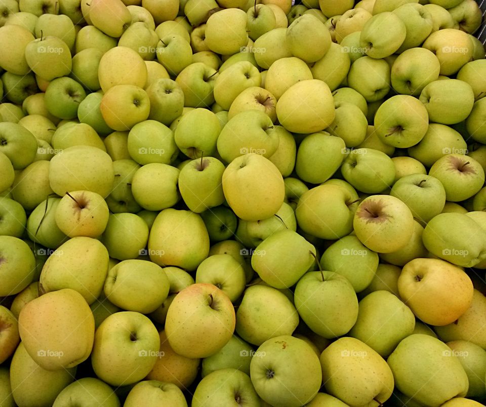 Green apples