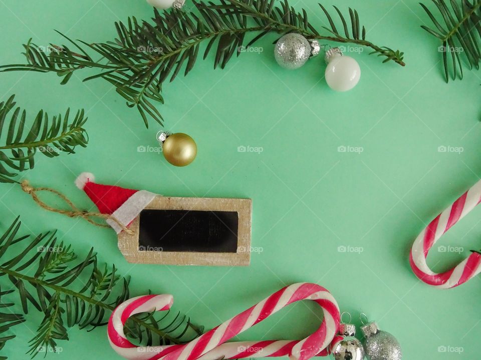 Christmas decoration with gift tag