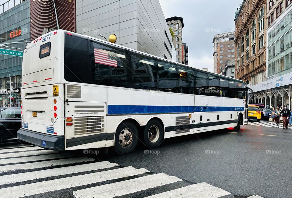 In New York, buses are an easy to use and comfortable means of transport in lieu of the subway. 