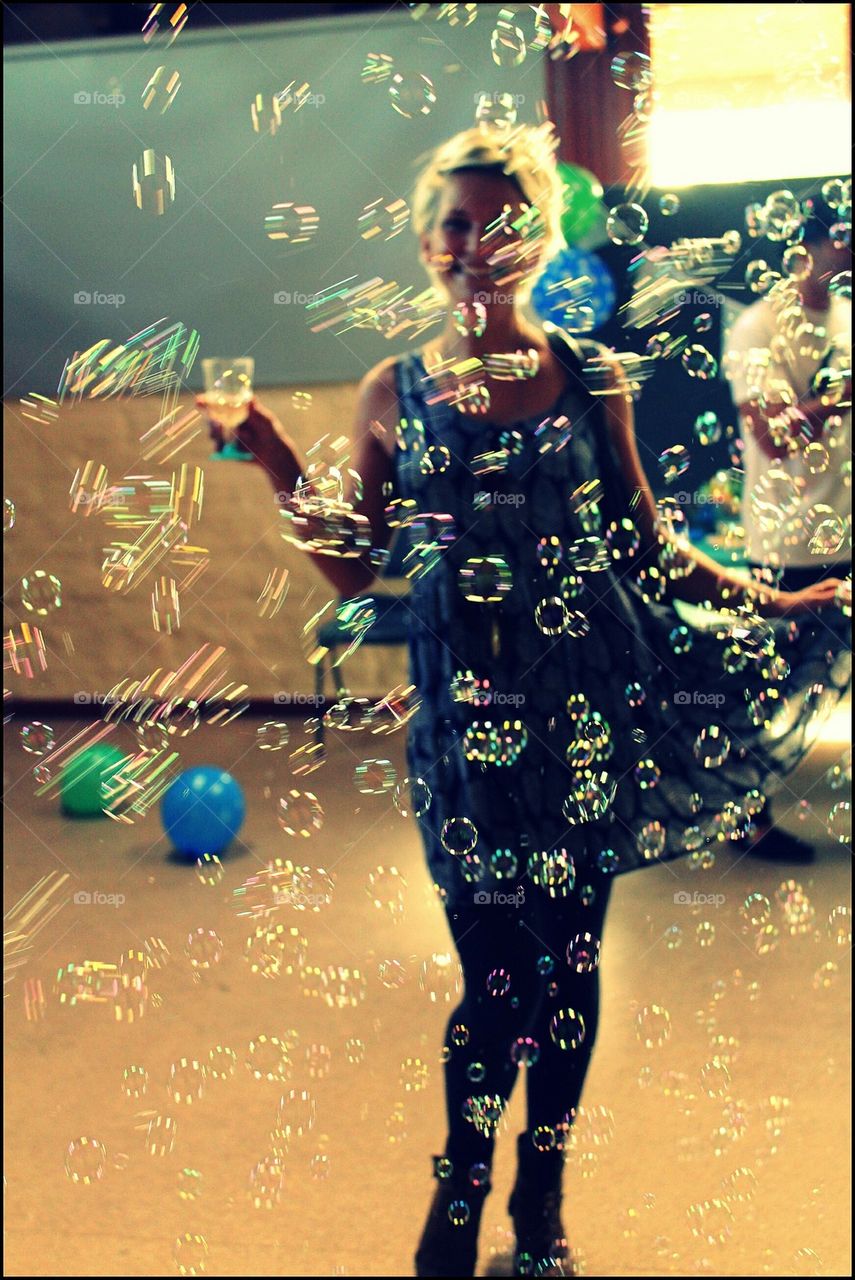 bubble dance