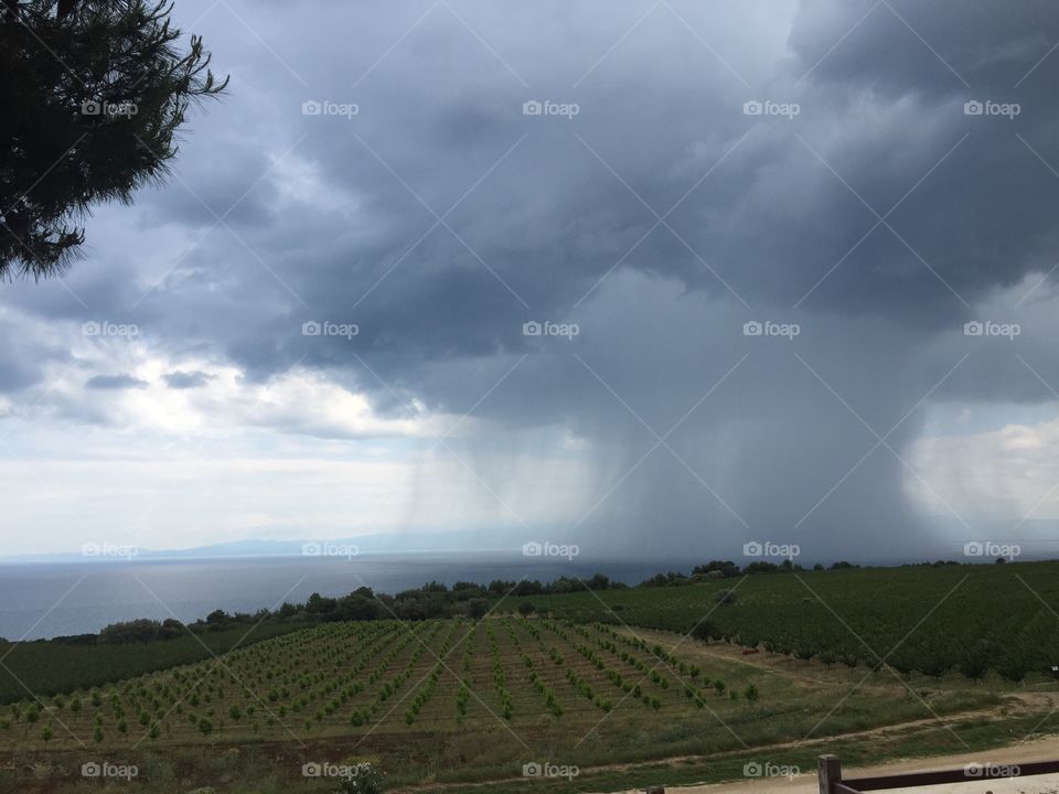Rain over the sea, Calabria, Italia 