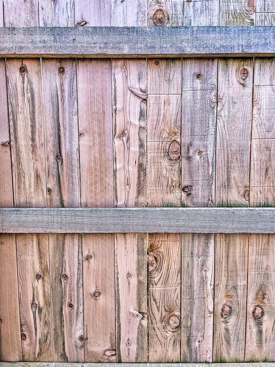 Rectangle shapes on a wooden fence, rectangular shapes in everyday life, wooden fence outside, fence protecting yard in the suburbs, wooden fence, cedar fence rectangle shapes