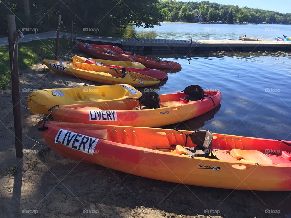 Livery Canoes