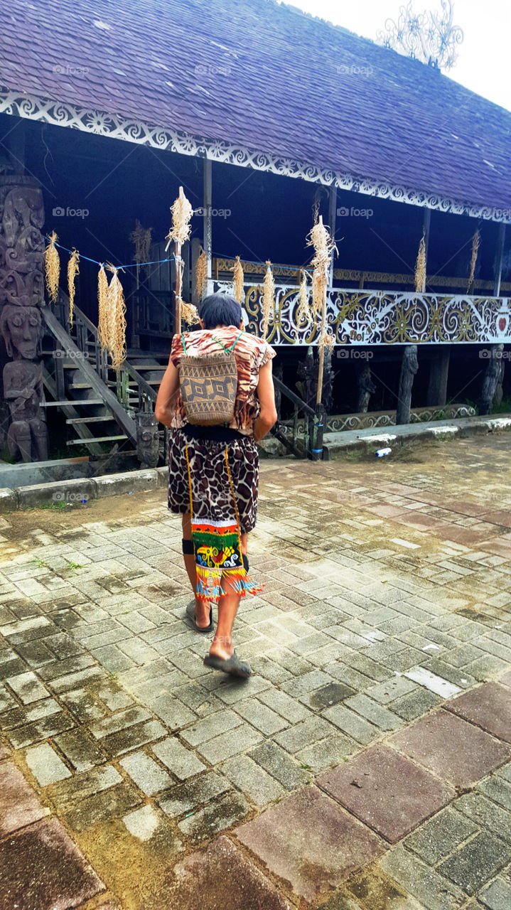 Pam Pang suku dayak