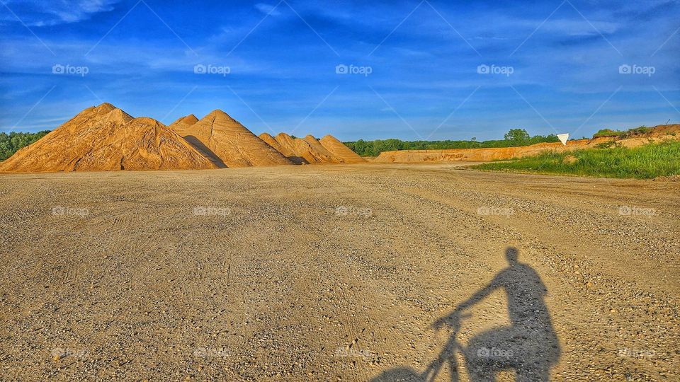 bike ride through the gravel pit