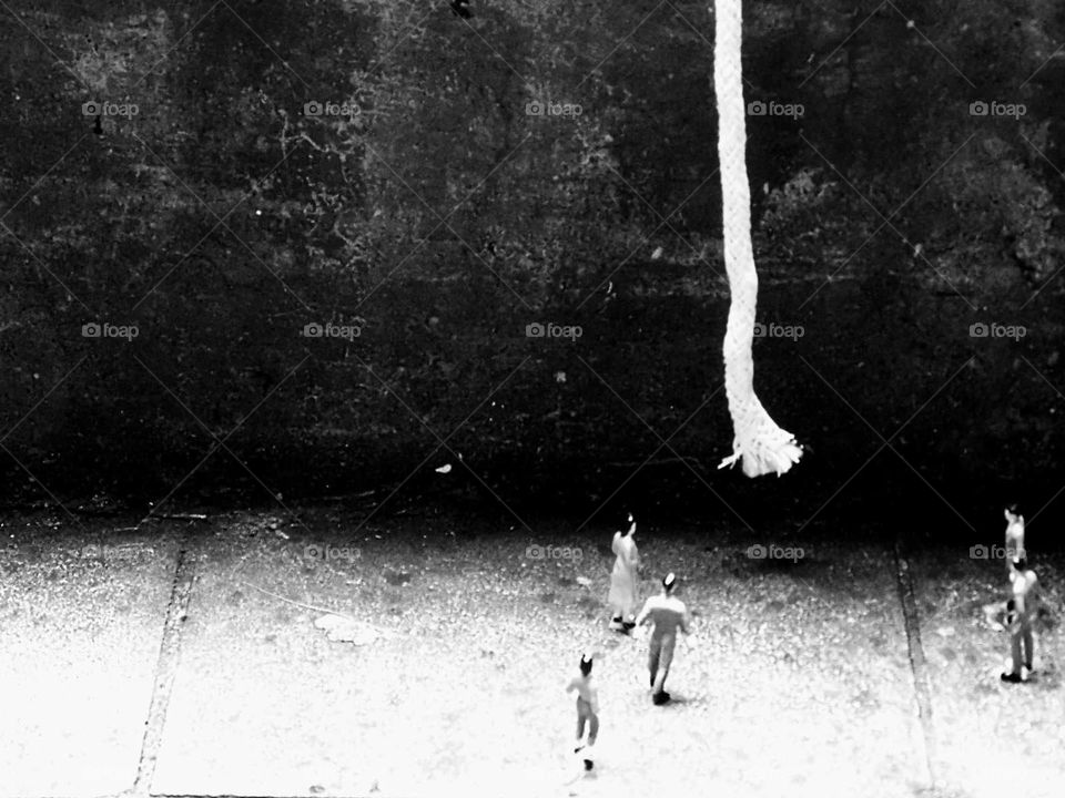 The world of liliput : rope