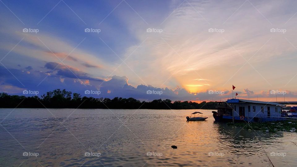 Sunset on the river!