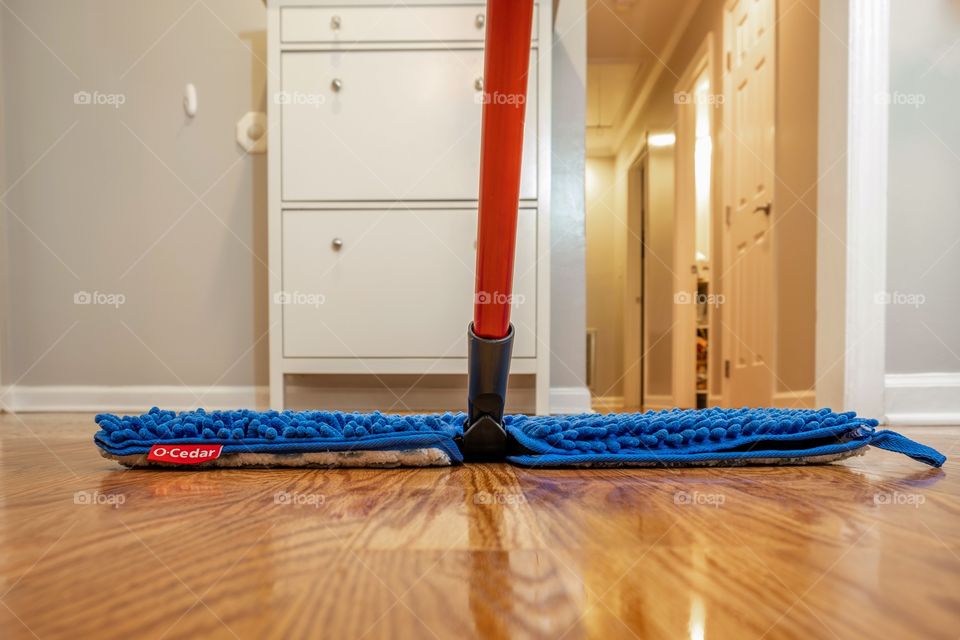 Hardwood Floor’N More Flip