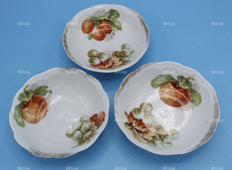 Peaches and grapes china bowls
