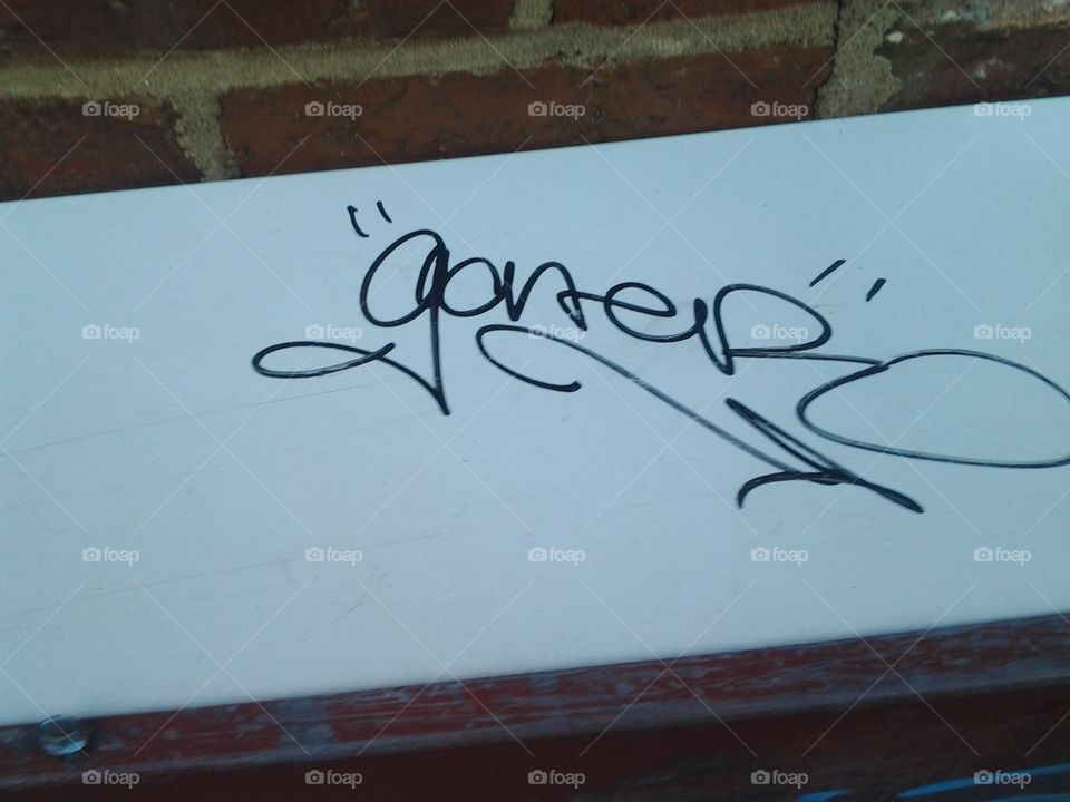 "goneR" Graffiti
