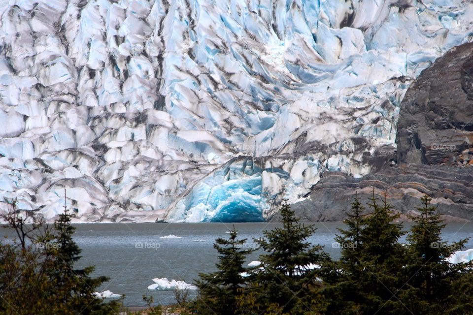 Glaciar at alaska