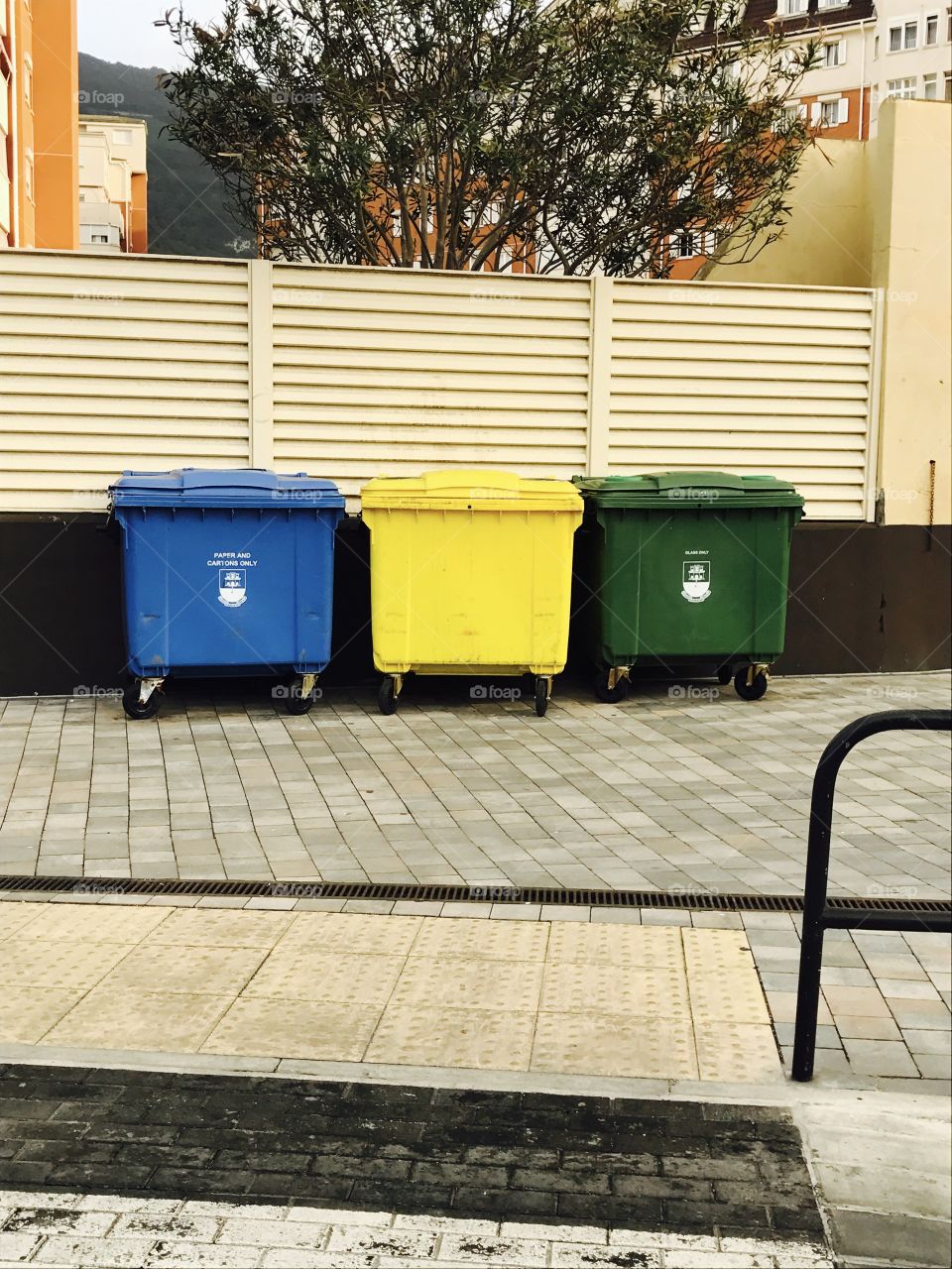 Bins-trash-recycled-colours-