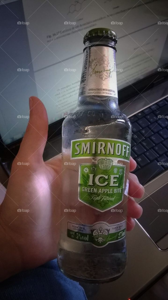 bebida Smirnoff Ice drink