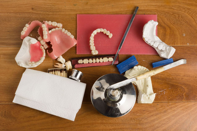 Dental laboratory