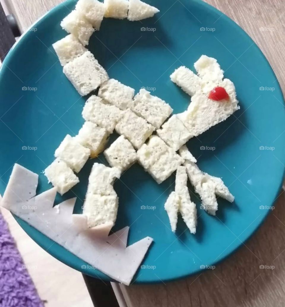 Dino breakfast