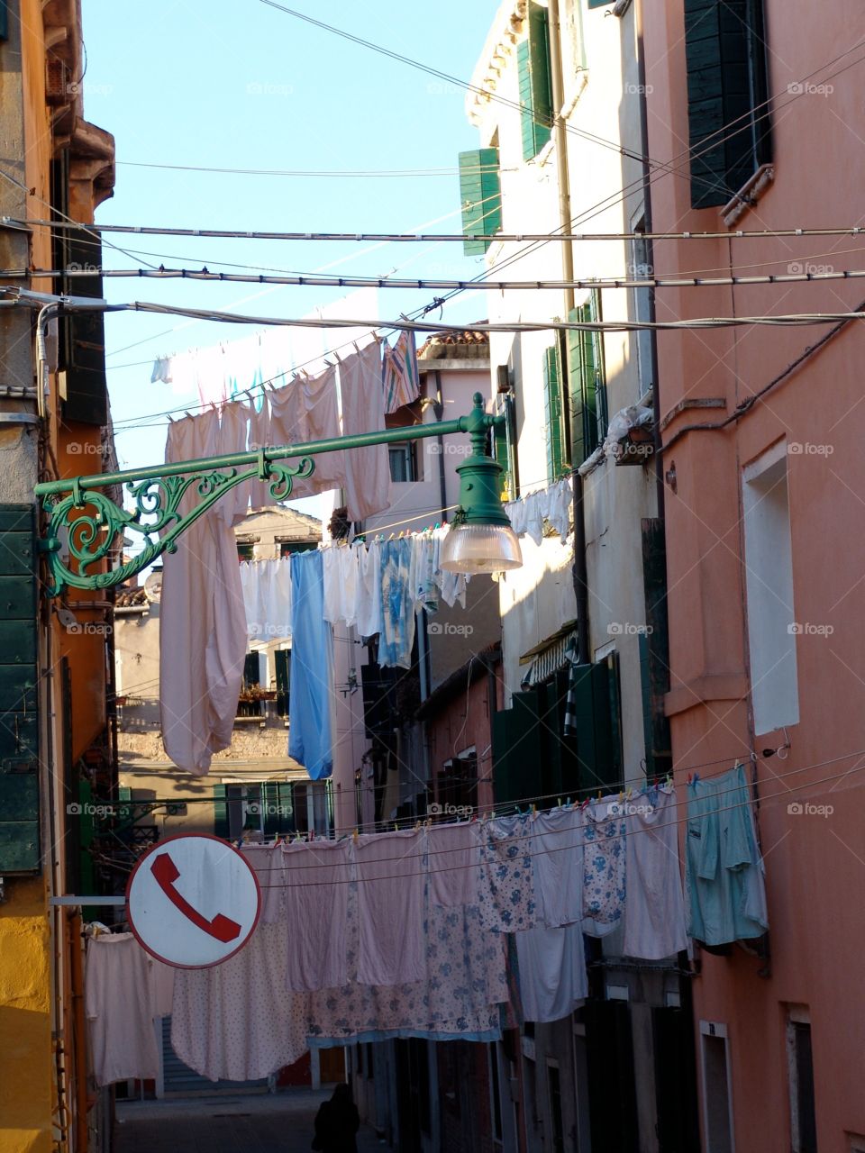 Hanging clothes, Venice