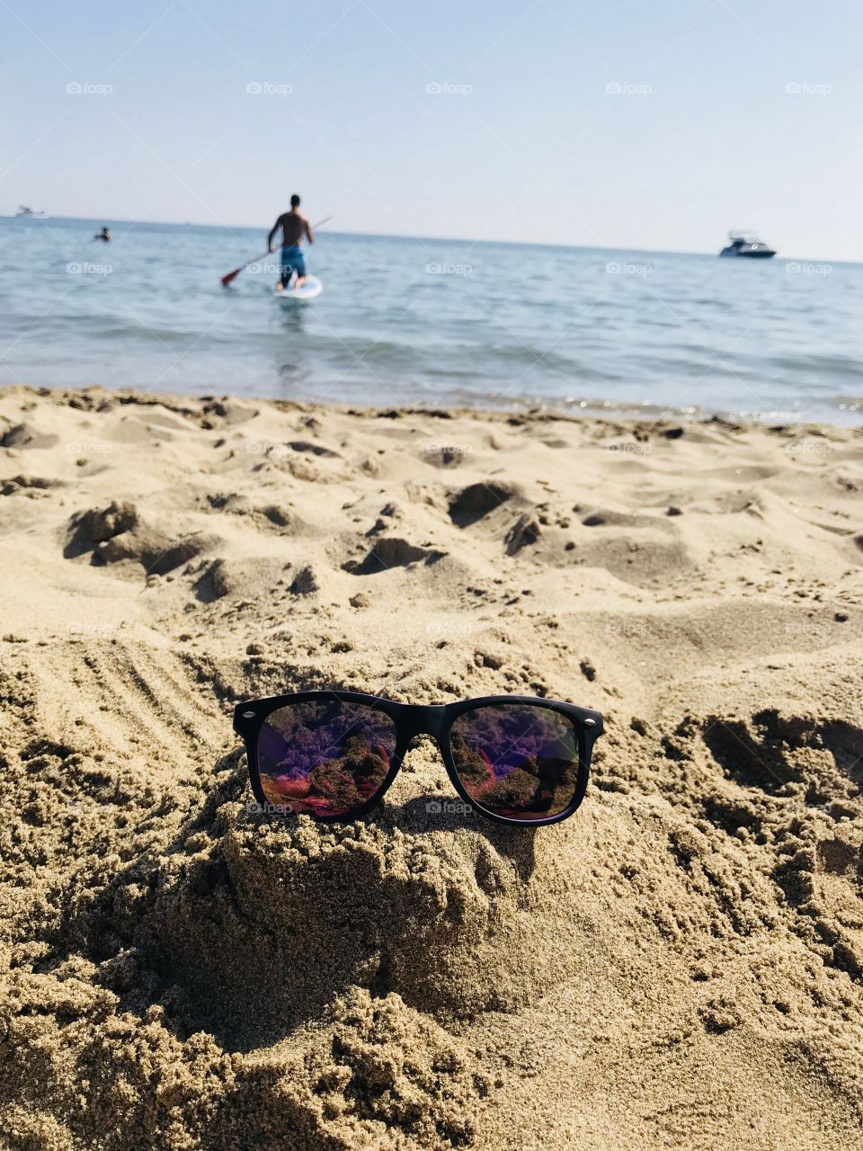 The beach in marbella and summer weather you will need a pair of glasses because the sun is shining bright! ☀️