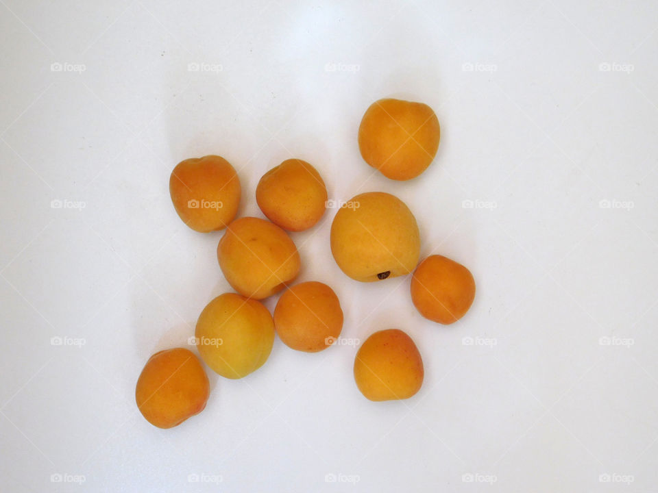 apricots