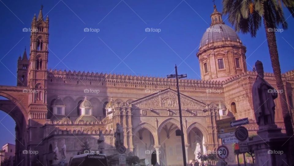 Cattedrale di Palermo. Facciata.