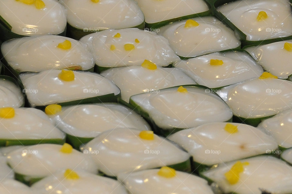 Khanom Tako (Thai Pudding with Coconut topping)