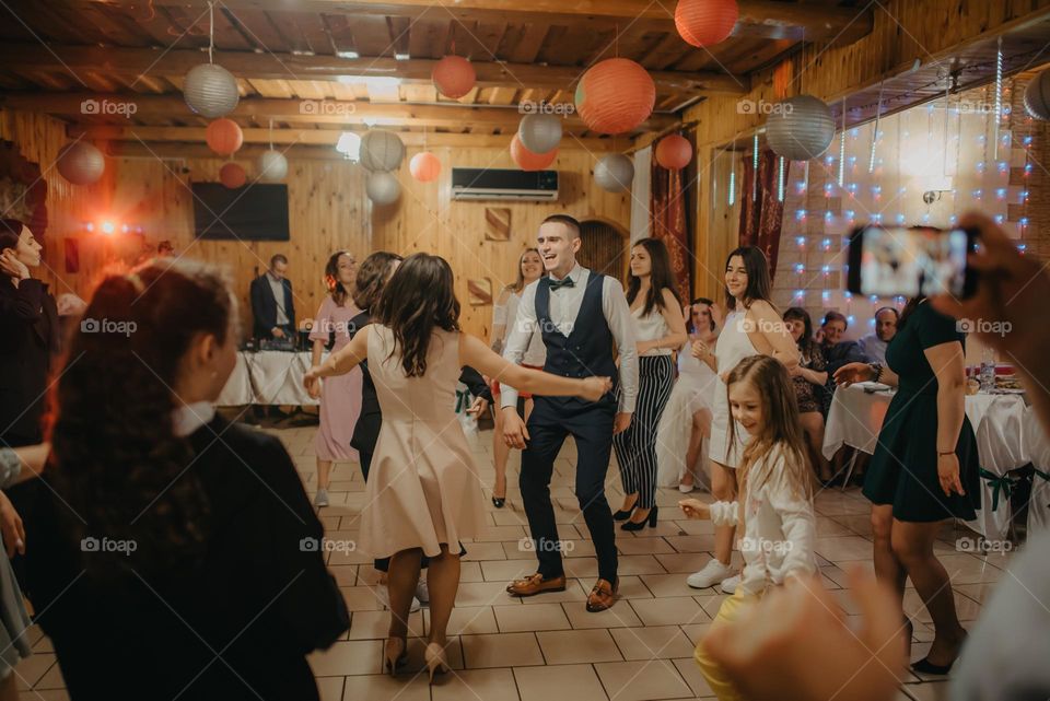 Dance of the groom with unmarried girls