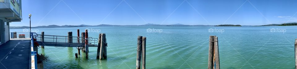 The calming colors of Lago 