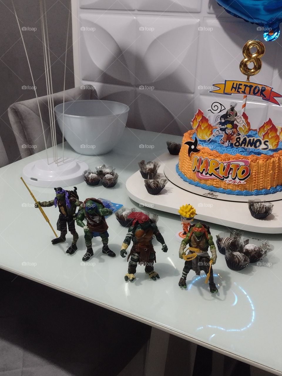 tartaruga ninja fazendo a festa