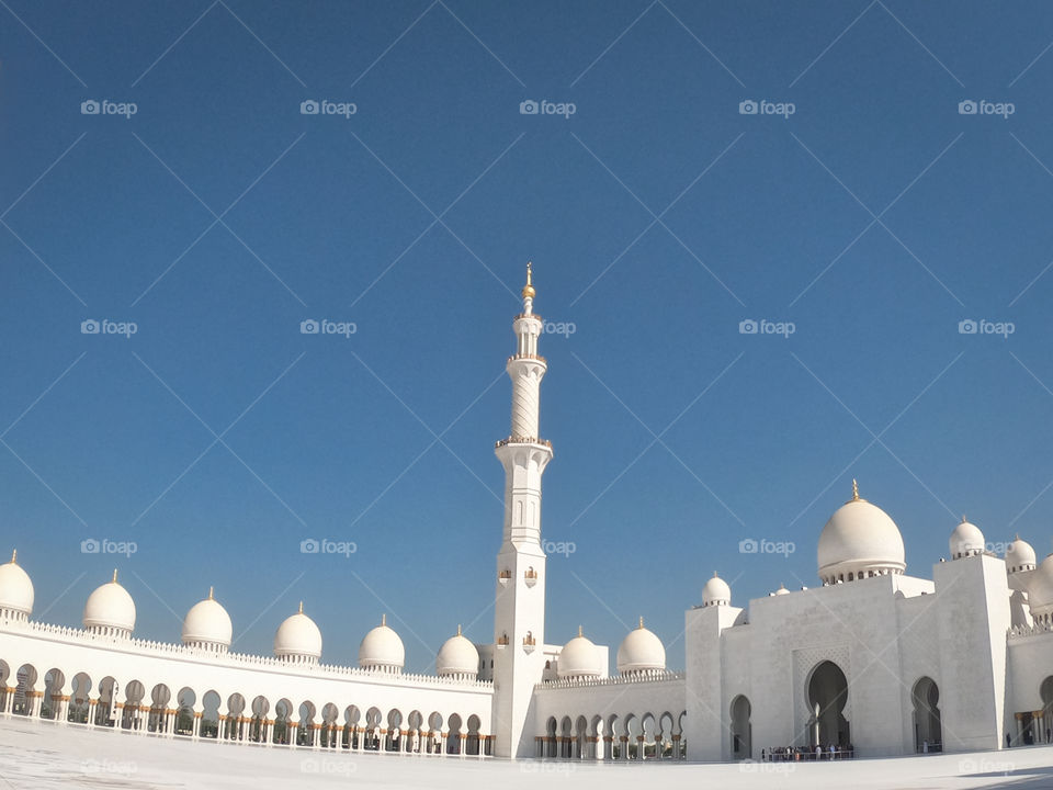 Sheikh Zayed . The most famous White mosque of Dubai
