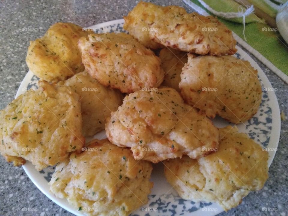 southern cheddar biscuits