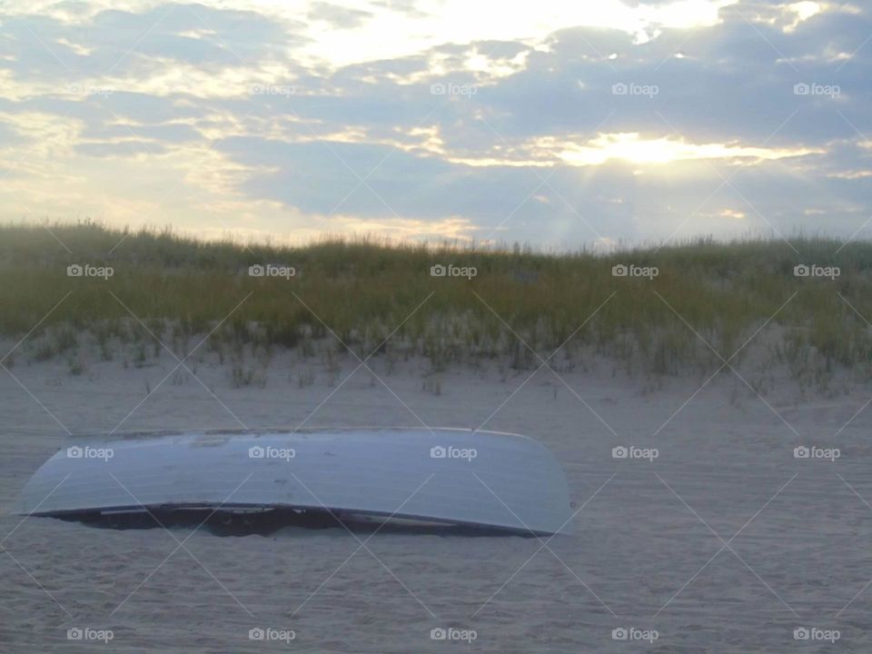 Unused boat left on the beach. 