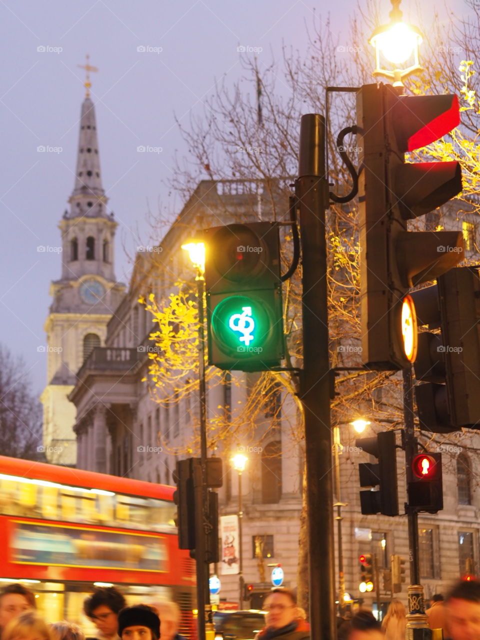 Unusual traffic lights in Trafalgar Square