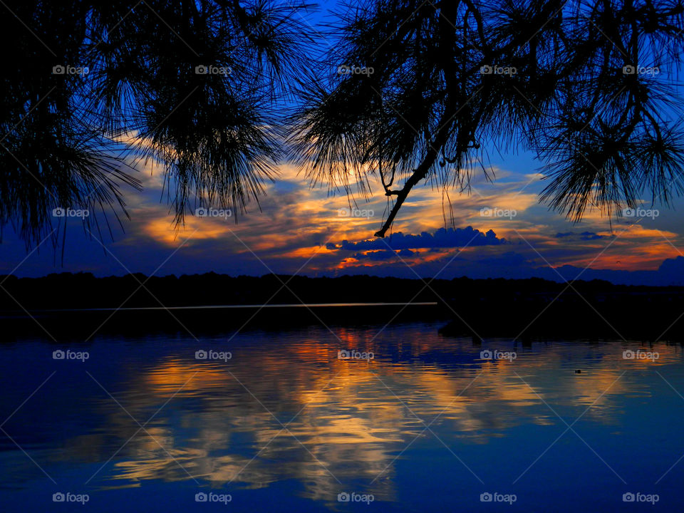 Dramatic clouds on the lake