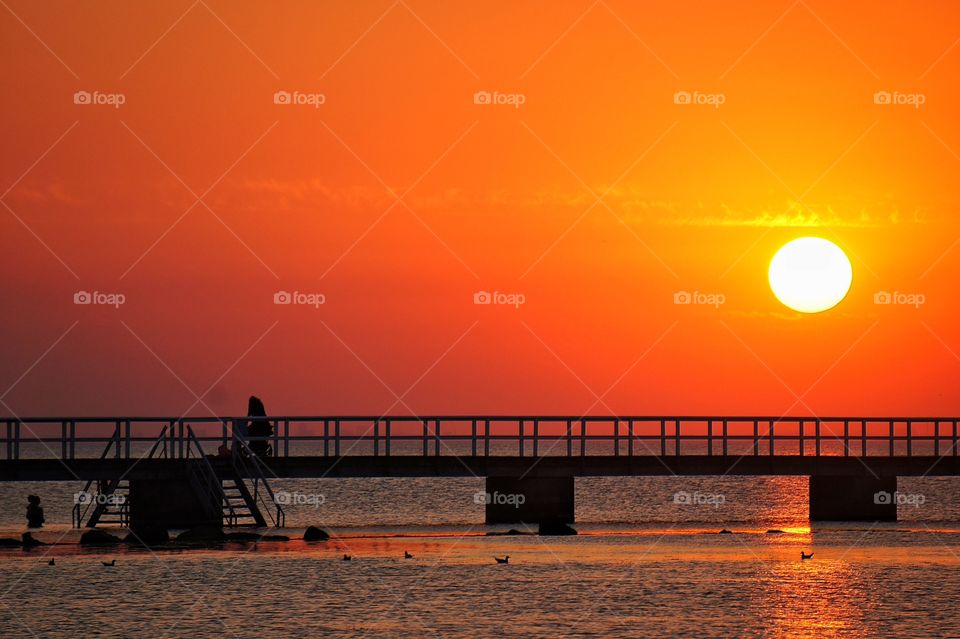 Sunset on the jetty