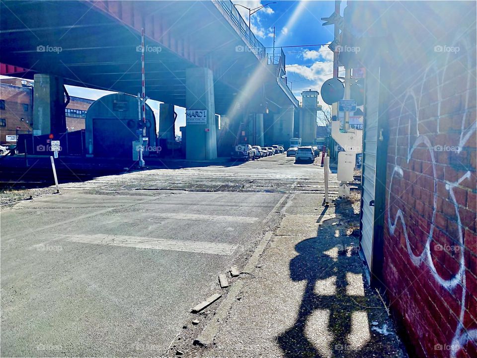 When we cross the railway tracks and walk thru the parking lot beneath the Pulaski Bridge in LIC, Queens we sometimes encounter these really beautiful effects of the light. 2022. Hypnotic Productions