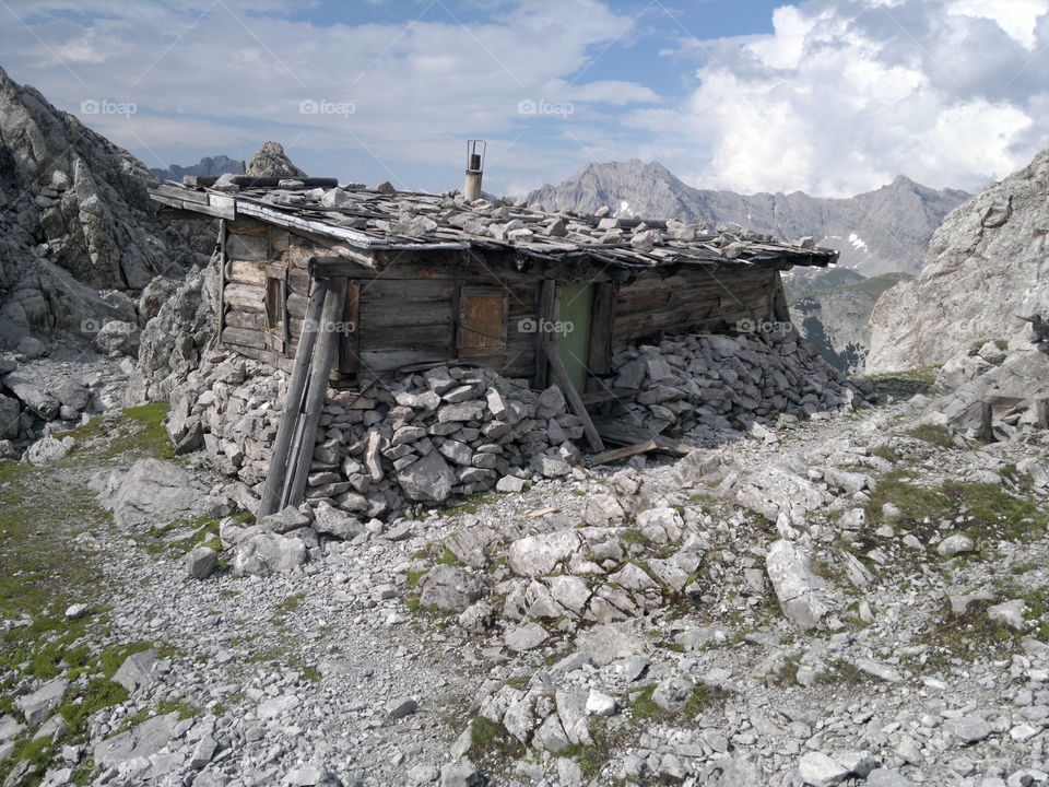 house in the mountains