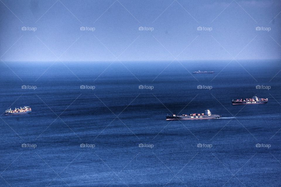 Traffic at sea