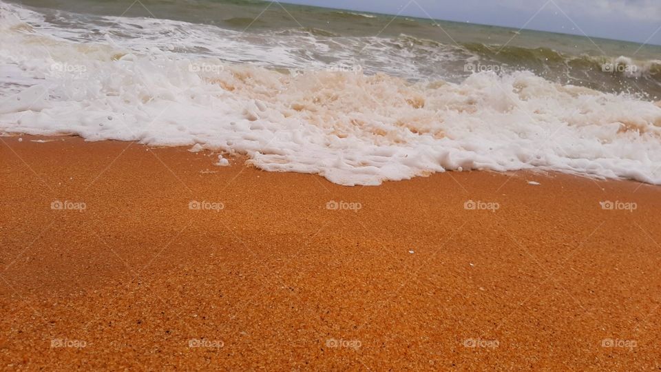 Are You seen Sri Lanka Beach in summer time? It is nice. This is Marawila Beach.