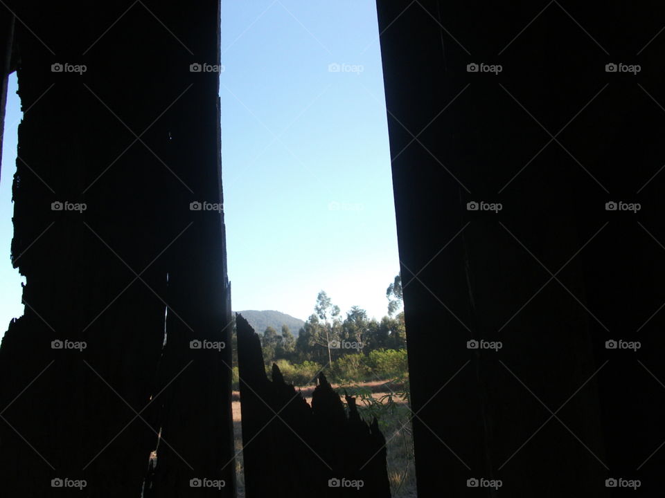 A fenda pro espaço la fora.