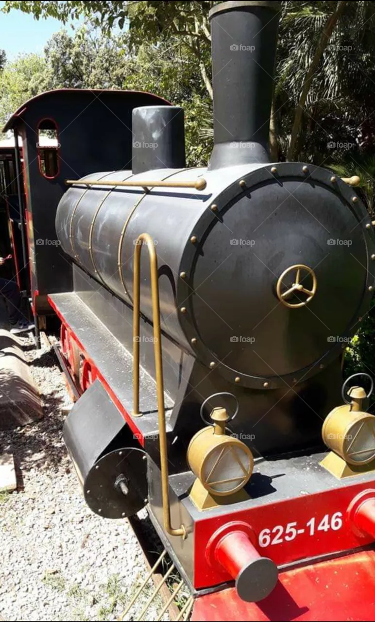 locomotive