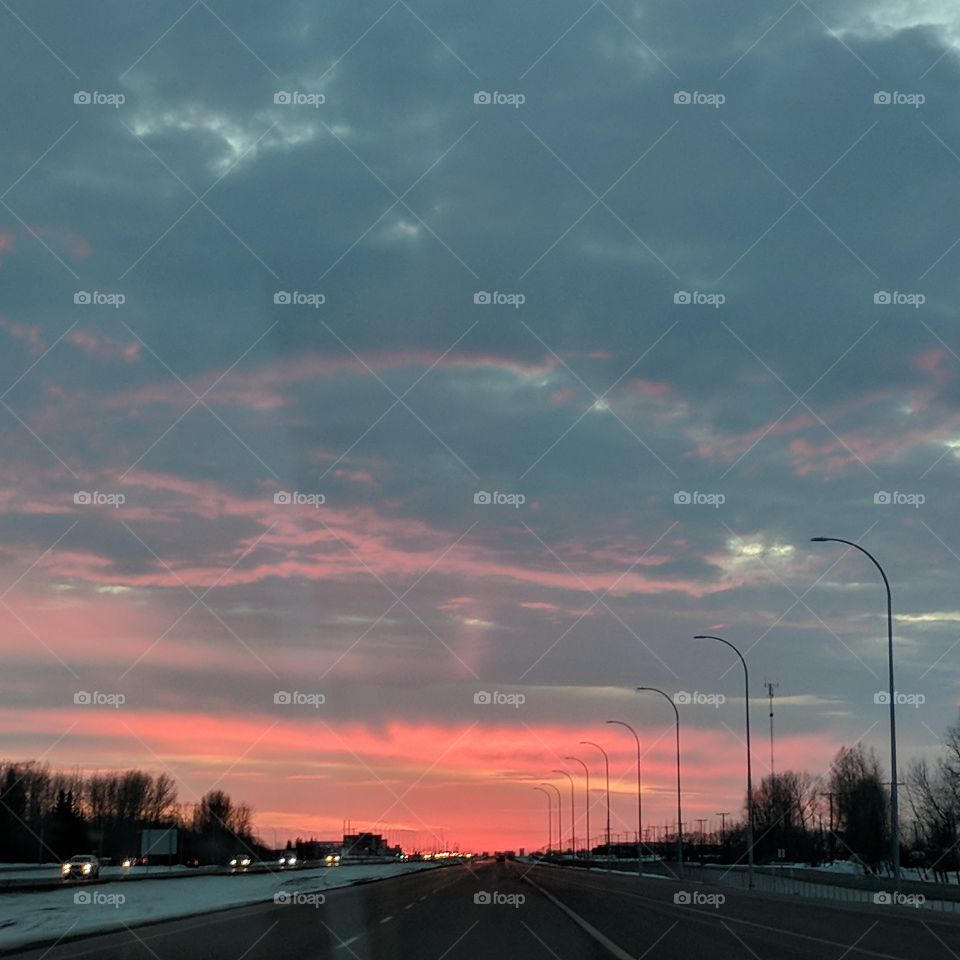 Dusky skies over a beautiful horizon headed to Wichita Kansas