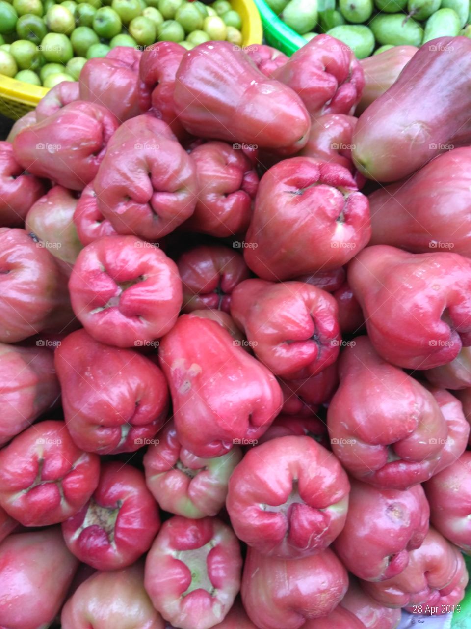 Pink fruit. "Jambu Air" or Rose Apple
#craftyartificer
#fruits
