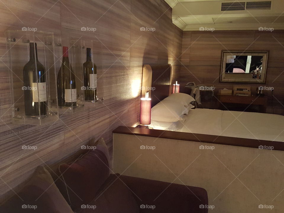Room vineyards