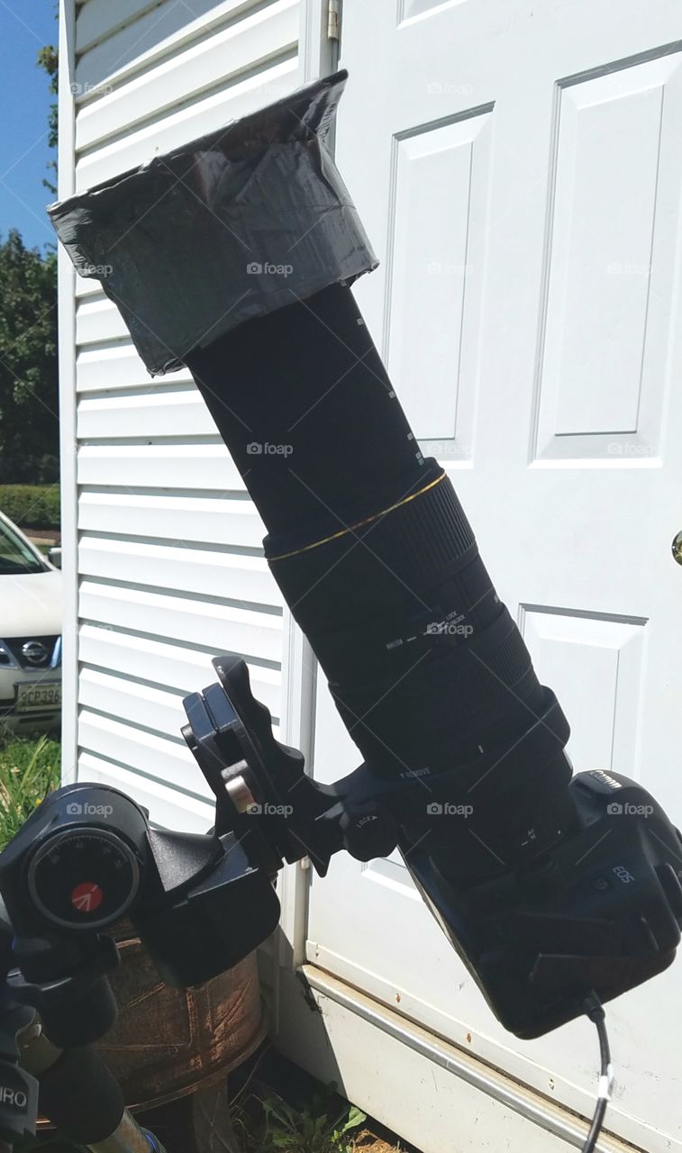 photographing the 2017 solar eclipse with a canon 5d mk ii and a sigma 500mm lens, with a diy solar filter made out of #11 welding glass