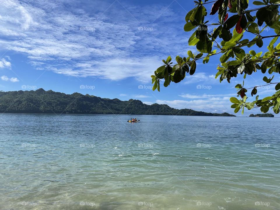 Look at that crystal clear water