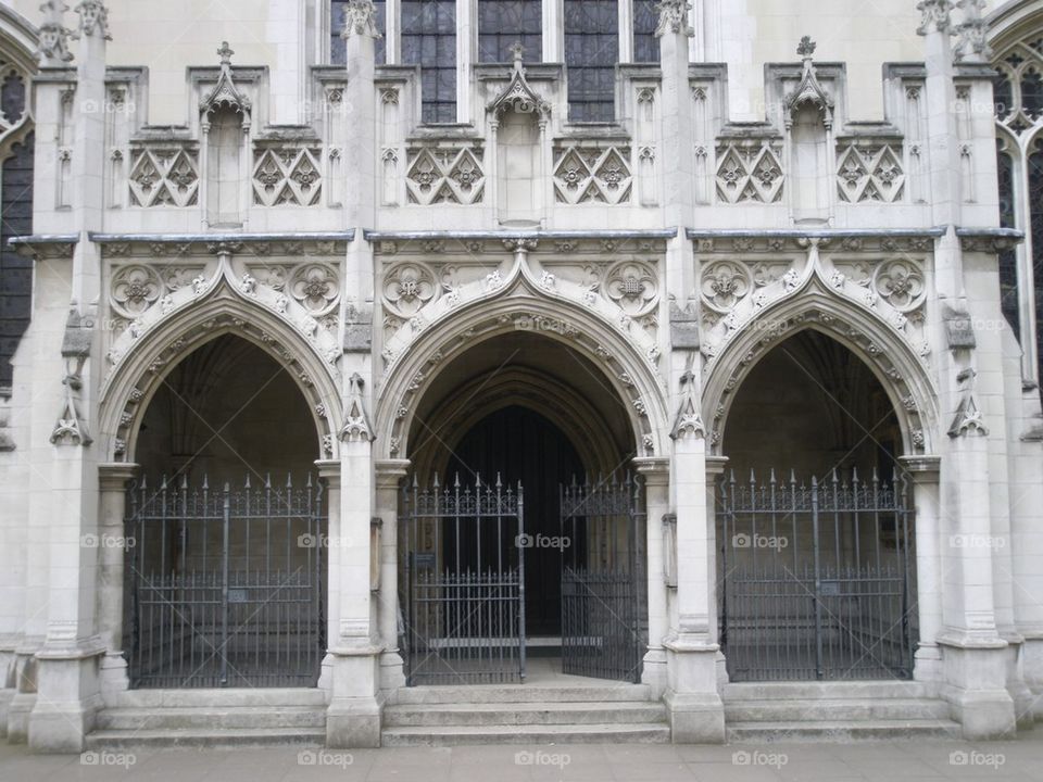 THE WESTMINSTER ABBEY LONDON, ENGLAND