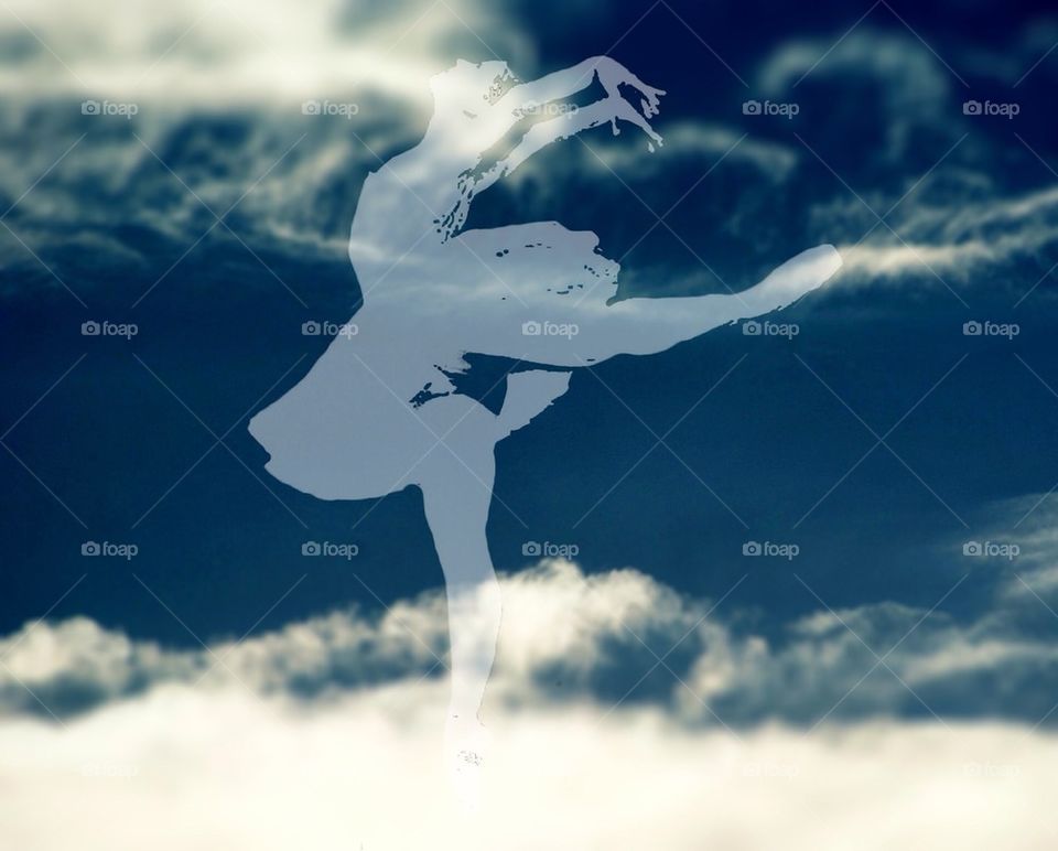 Cloudy ballerina 